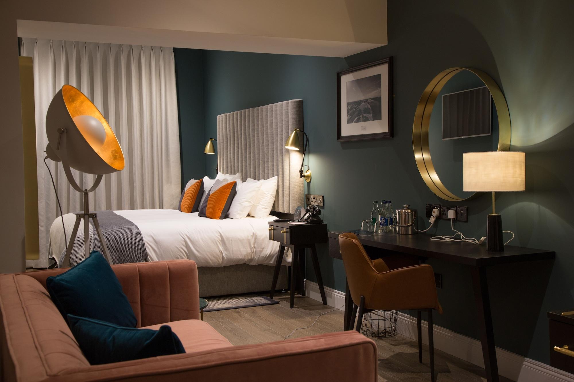 The Bedford Townhouse Hotel ลิเมอริค ภายนอก รูปภาพ