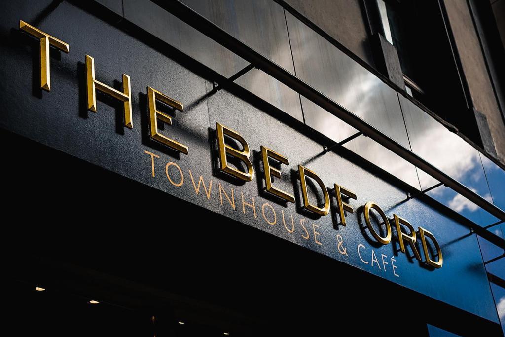 The Bedford Townhouse Hotel ลิเมอริค ภายนอก รูปภาพ